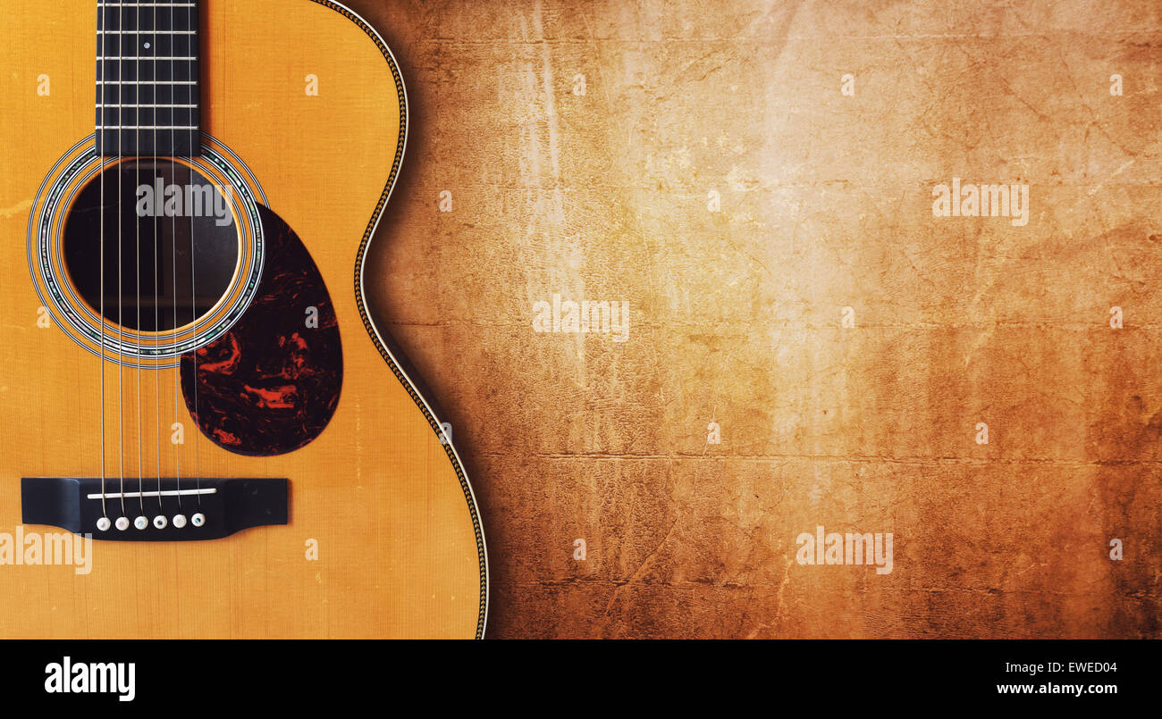 Gitarre und leere Grunge Hintergrund Stockfoto