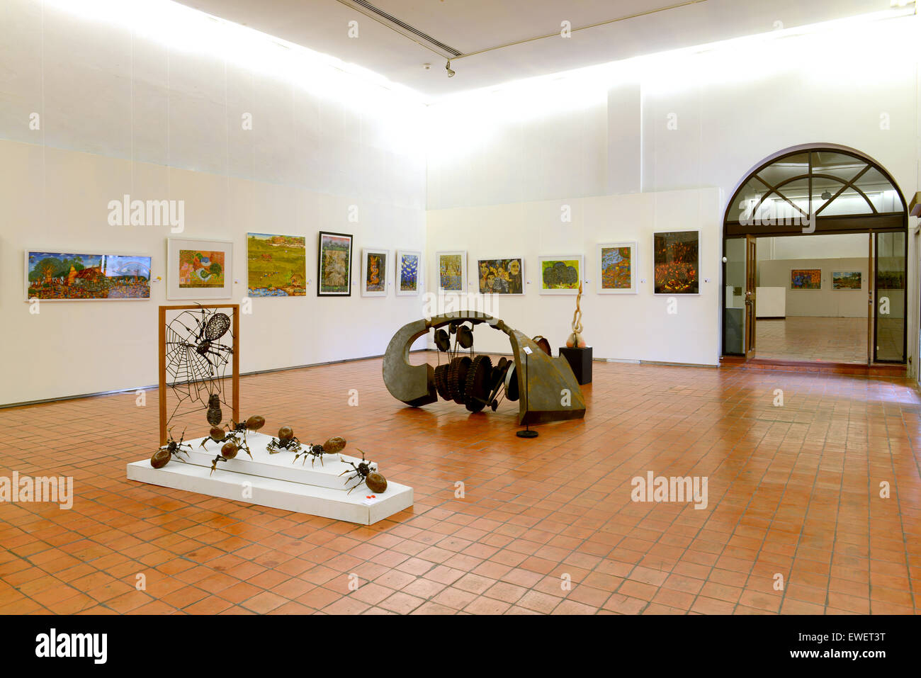 BANGKOK - 19.Juni: Thai zeitgenössische Kunstausstellung von Jugend Künstler am 19. Juni 2015 an der nationalen Galerie-Bangkok, Thailand. Stockfoto