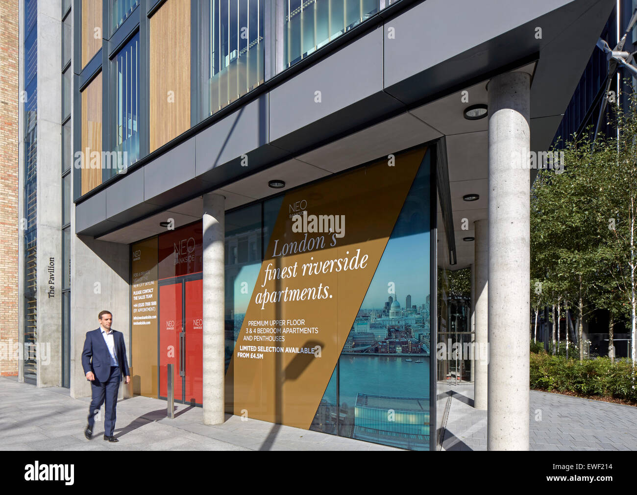 Alles in allem Außenansicht von Sumner Street. Neo Bankside, London, Vereinigtes Königreich. Architekt: Rogers Stirk Harbour + Partner, 2014 Stockfoto