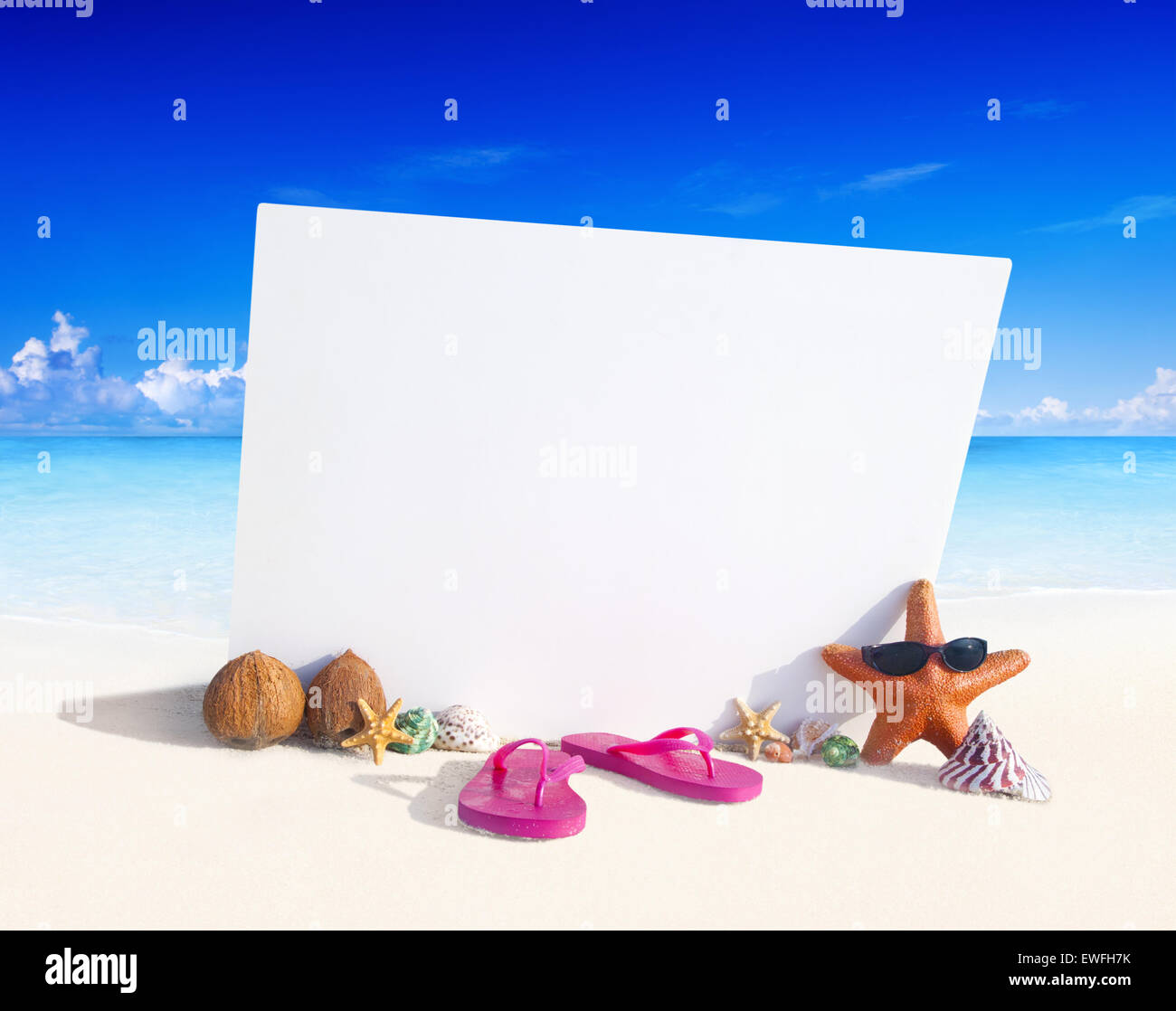 Paradies-Strand mit textfreiraum anzeigen Stockfoto