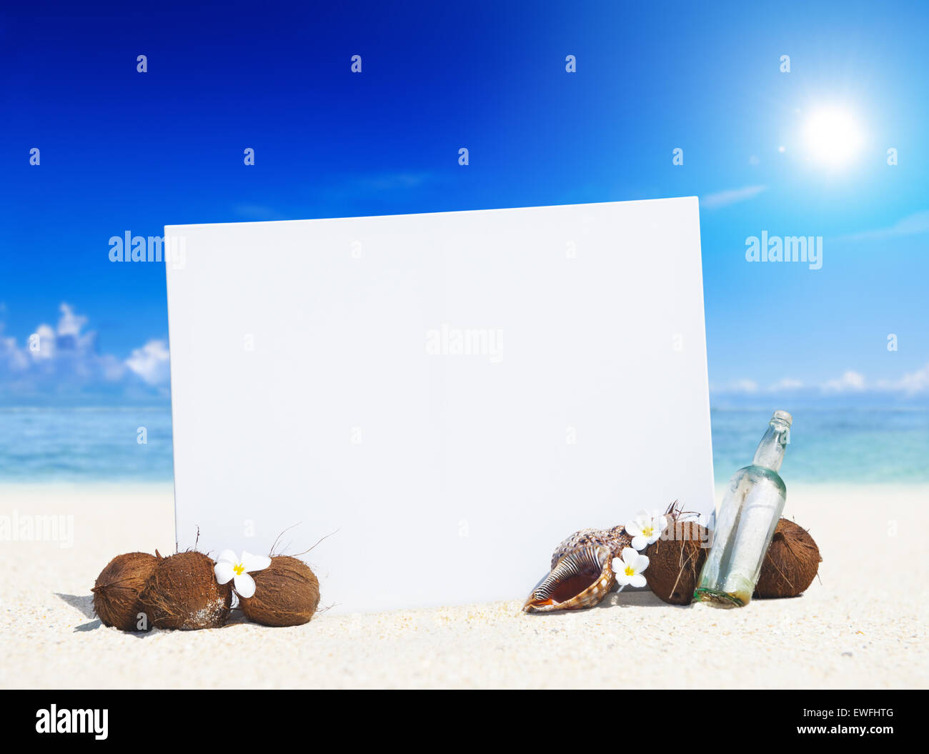 Paradies-Strand mit textfreiraum anzeigen Stockfoto