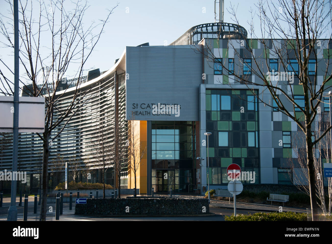 Moderne Architektur Krankenhaus Gesundheitszentrum NHS Stockfoto