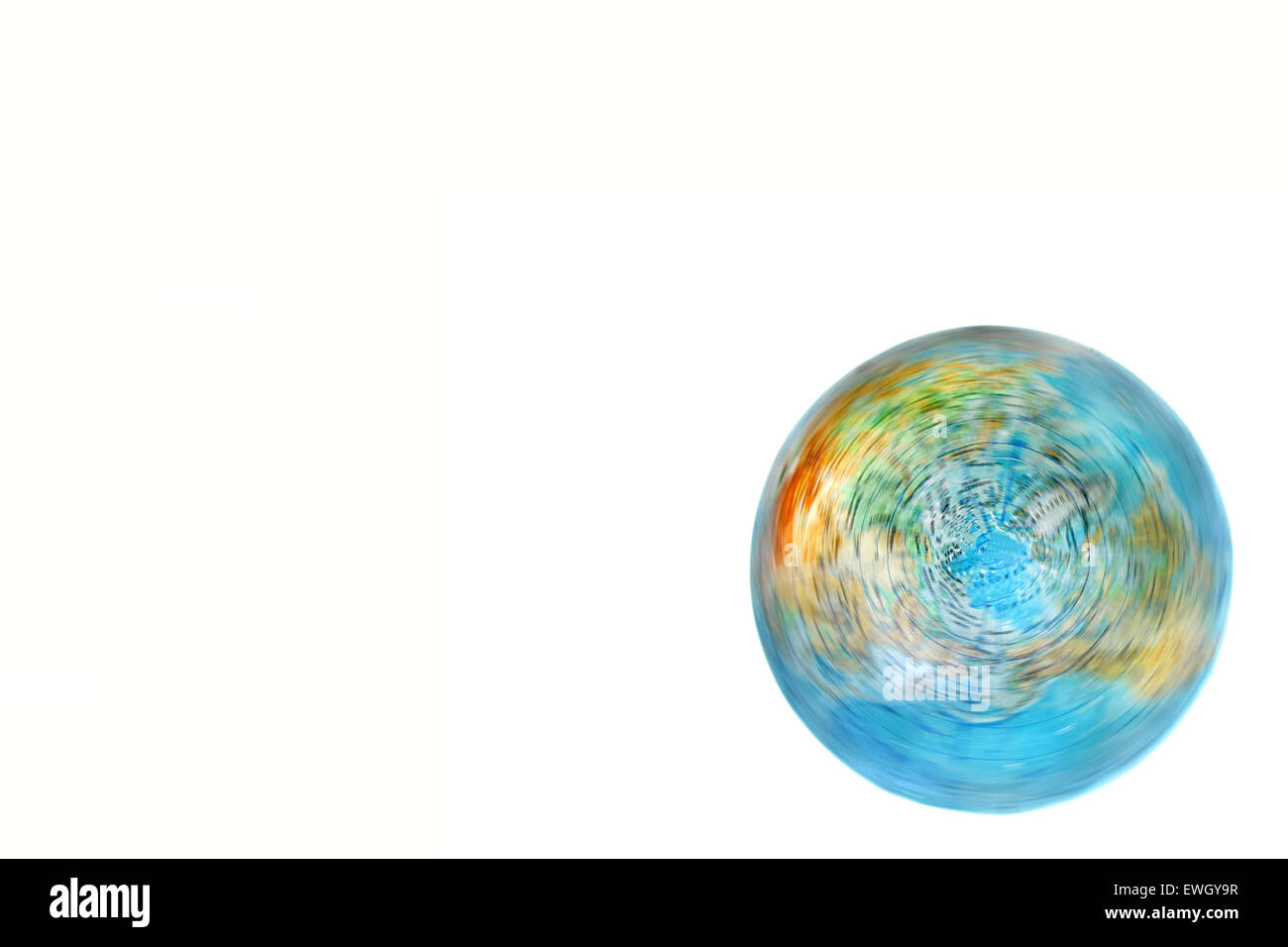 Welt farbiger Globus drehen isoliert auf weißem Hintergrund Stockfoto