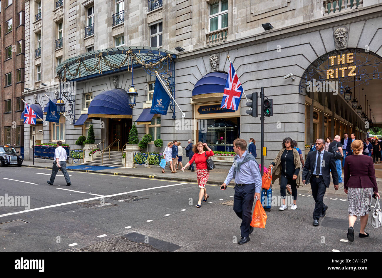 Ritz, London ist ein Denkmalgeschütztes 5-Sterne Hotel in Piccadilly in London Stockfoto