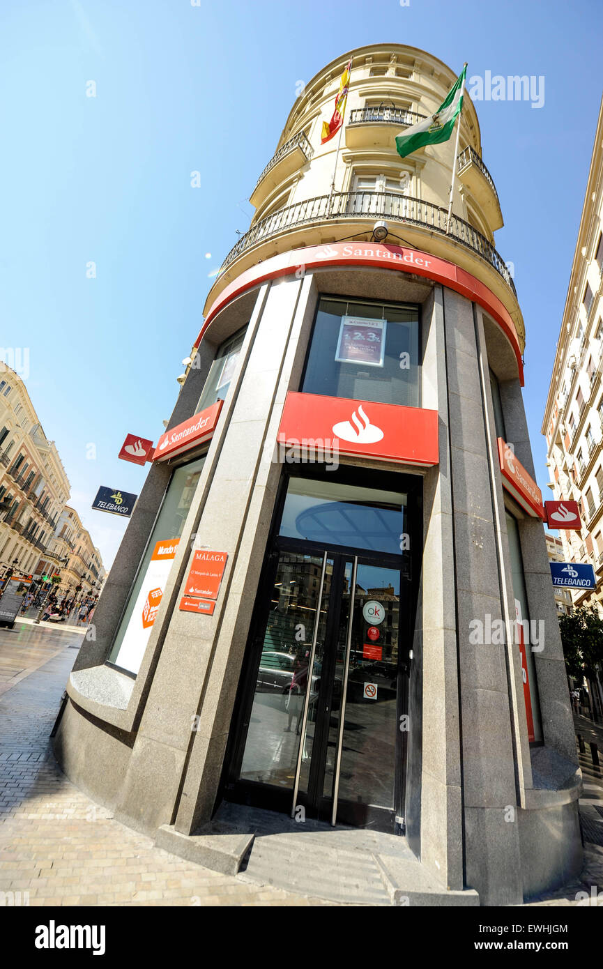 Santander Bank im Zentrum von Málaga, Spanien. Stockfoto