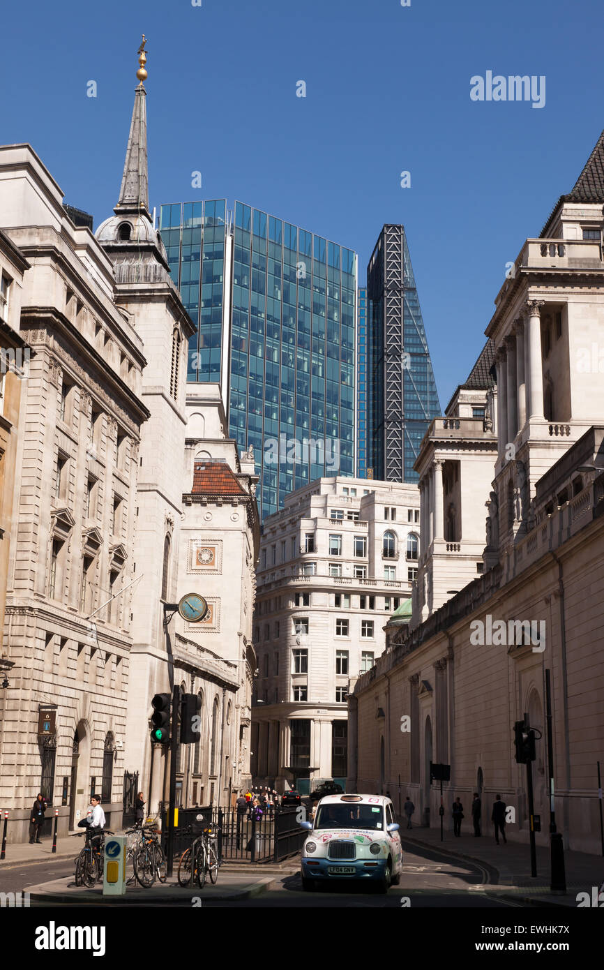 Blick nach Süden, auf Louthbury Straße, in der City of London EC2. Stockfoto