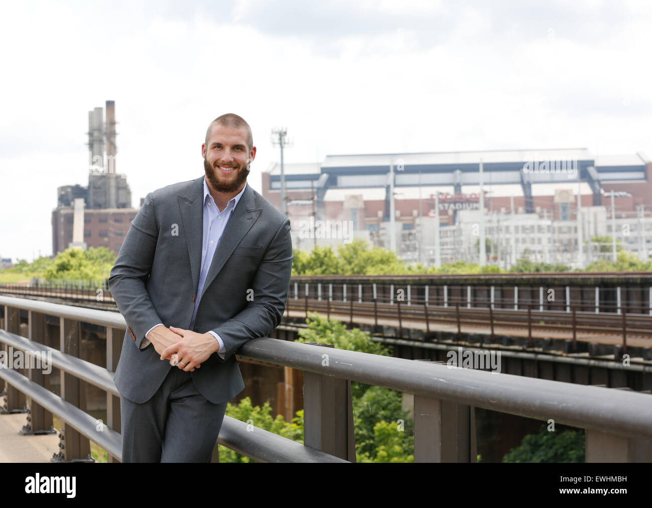 13. Juni 2015: Indianapolis Colts Outside Linebacker Bjoern Werner in der Innenstadt von Indianapolis, Indiana. Foto: Chris Bergin/dpa Stockfoto