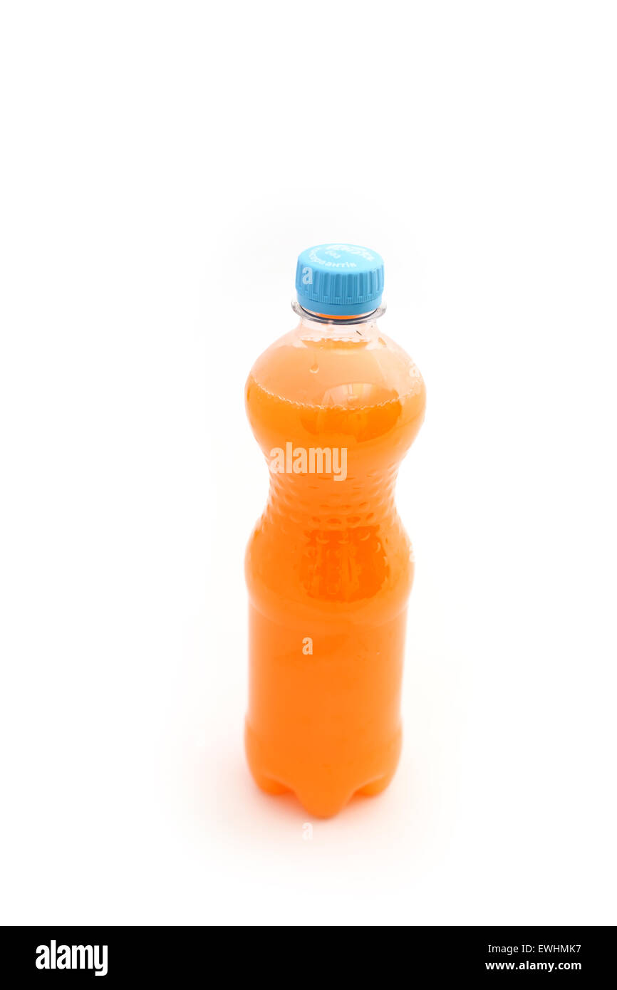 Fanta im glas -Fotos und -Bildmaterial in hoher Auflösung – Alamy