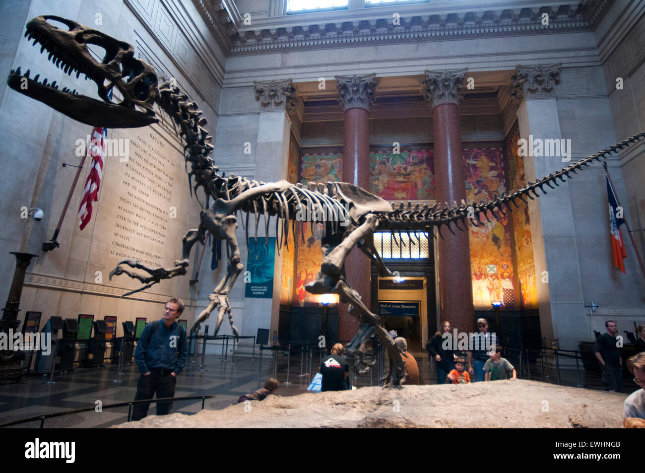 American Museum of Natural History. Central Park West und 79th Street. Die Bereiche, die auffallen sind die drei Zimmer-dev Stockfoto