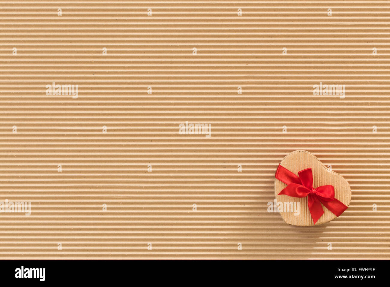 Herz-geformte Geschenk-box Stockfoto