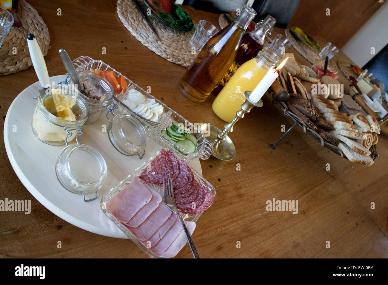 kontinentales Frühstück im Gästehaus Island Stockfoto