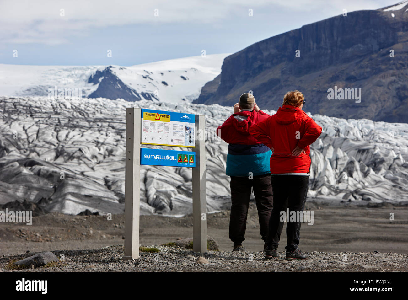Sicherheit-Warnschild am Gletscher Vatnajökull-Nationalpark Skaftafell in Island Stockfoto