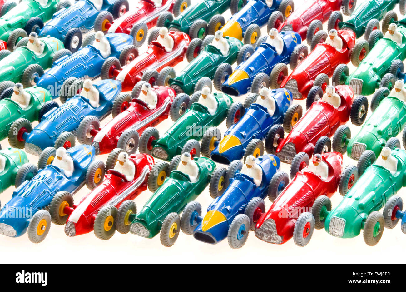 Dinky Rennwagen aus den 50er Jahren Stockfoto