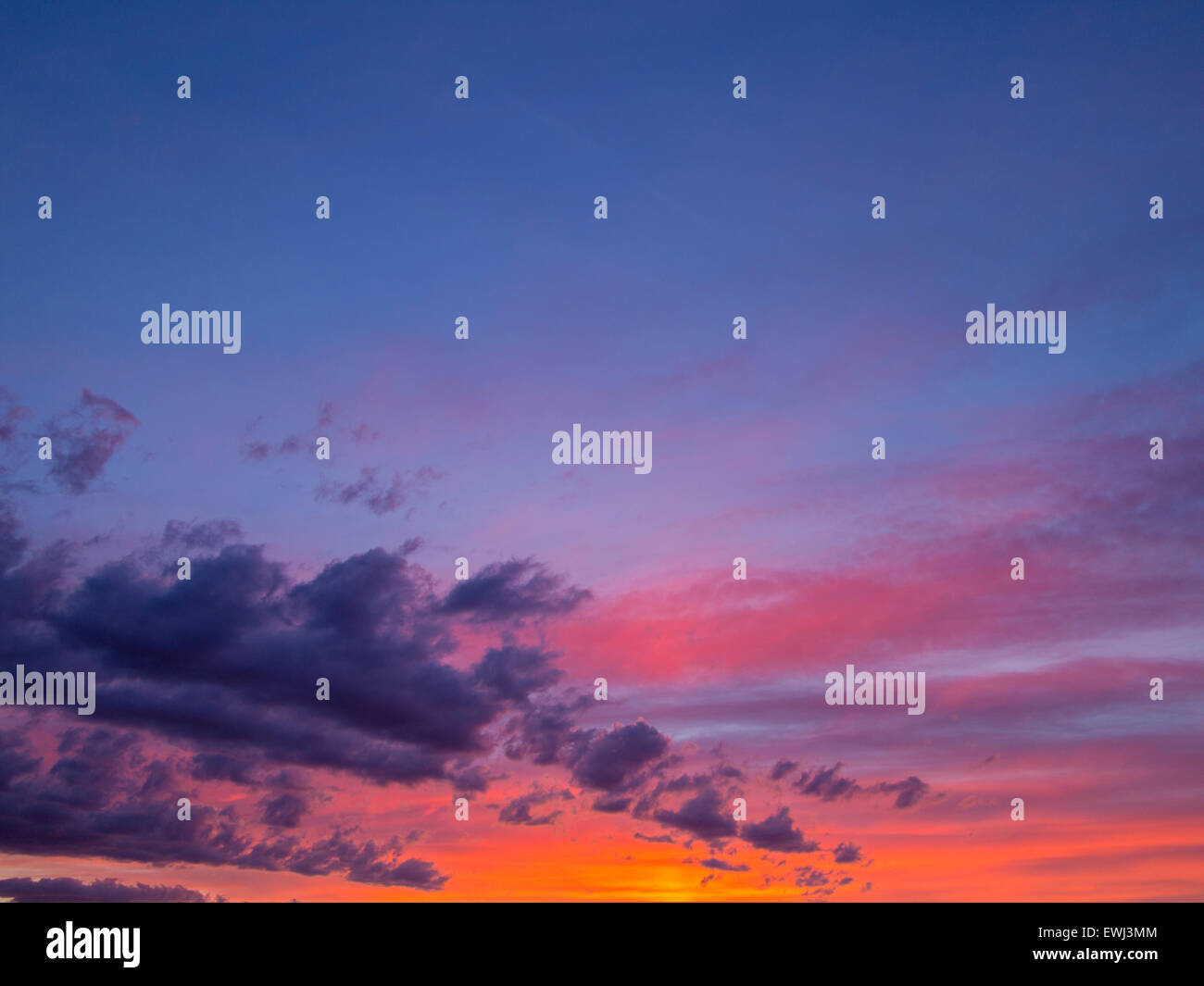 Sonnenuntergang über Madras, OR USA Stockfoto