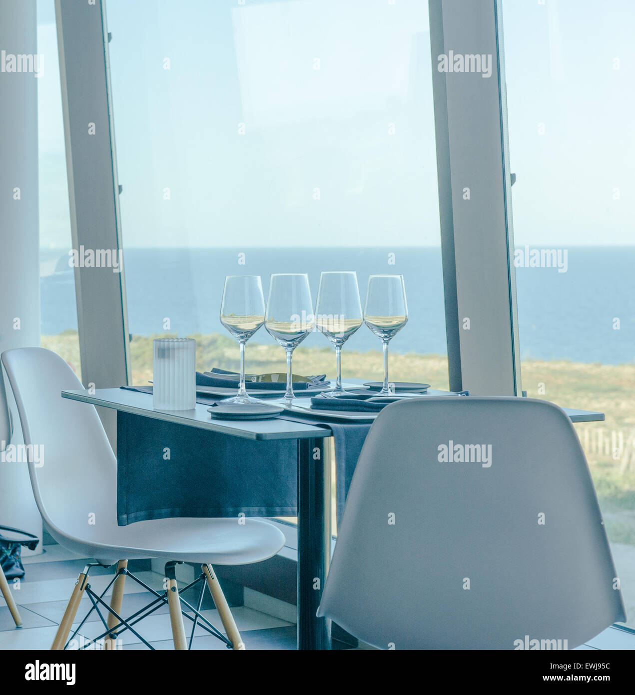 Alexander Klim Michelin-Sternen ausgezeichneten Restaurant "Le Grand Cap" in Leucate überzeugt auch durch seine Architektur Stockfoto