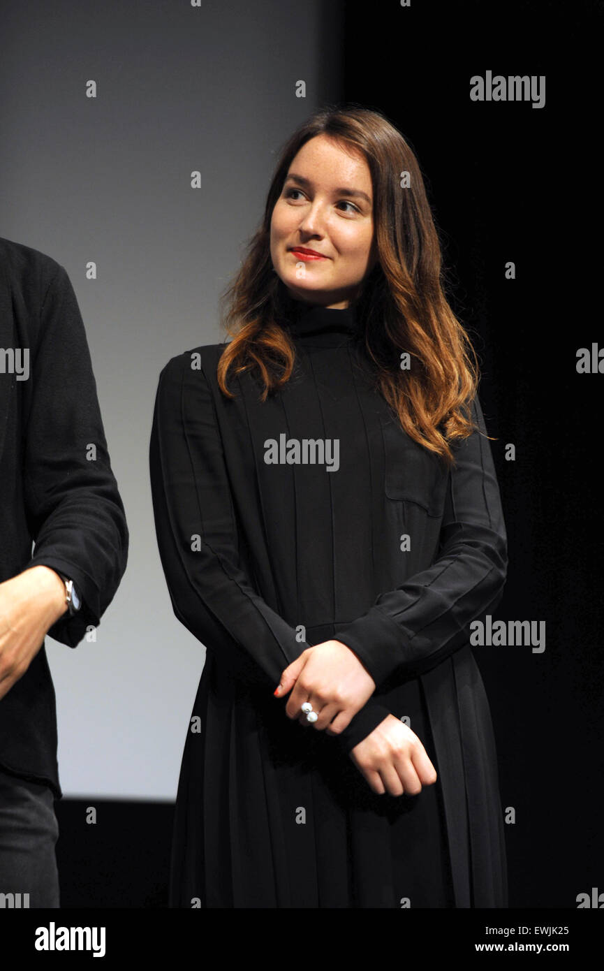 Französische Schauspielerin Anaïs Demoustier besucht die französische Film Festival 2015 Eröffnungsfeier Yurakucho Asahi Hall in Tokio, Japan. Stockfoto