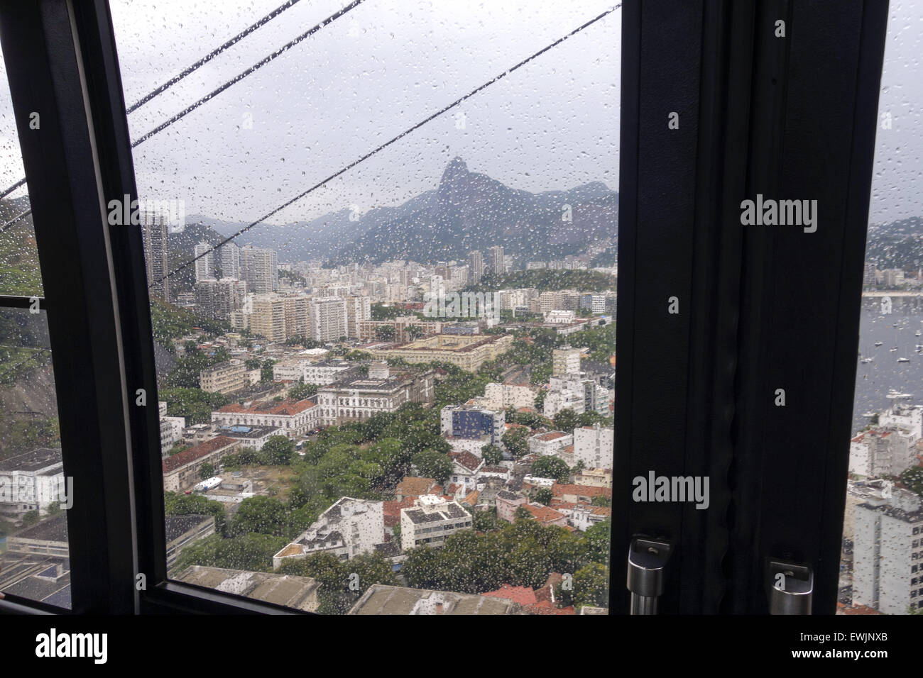 Cristo Retendor, Blick von Seilbahn zu Pao Acucar, Rio de Janeiro, Brasilien, Rio De Janeiro Stockfoto