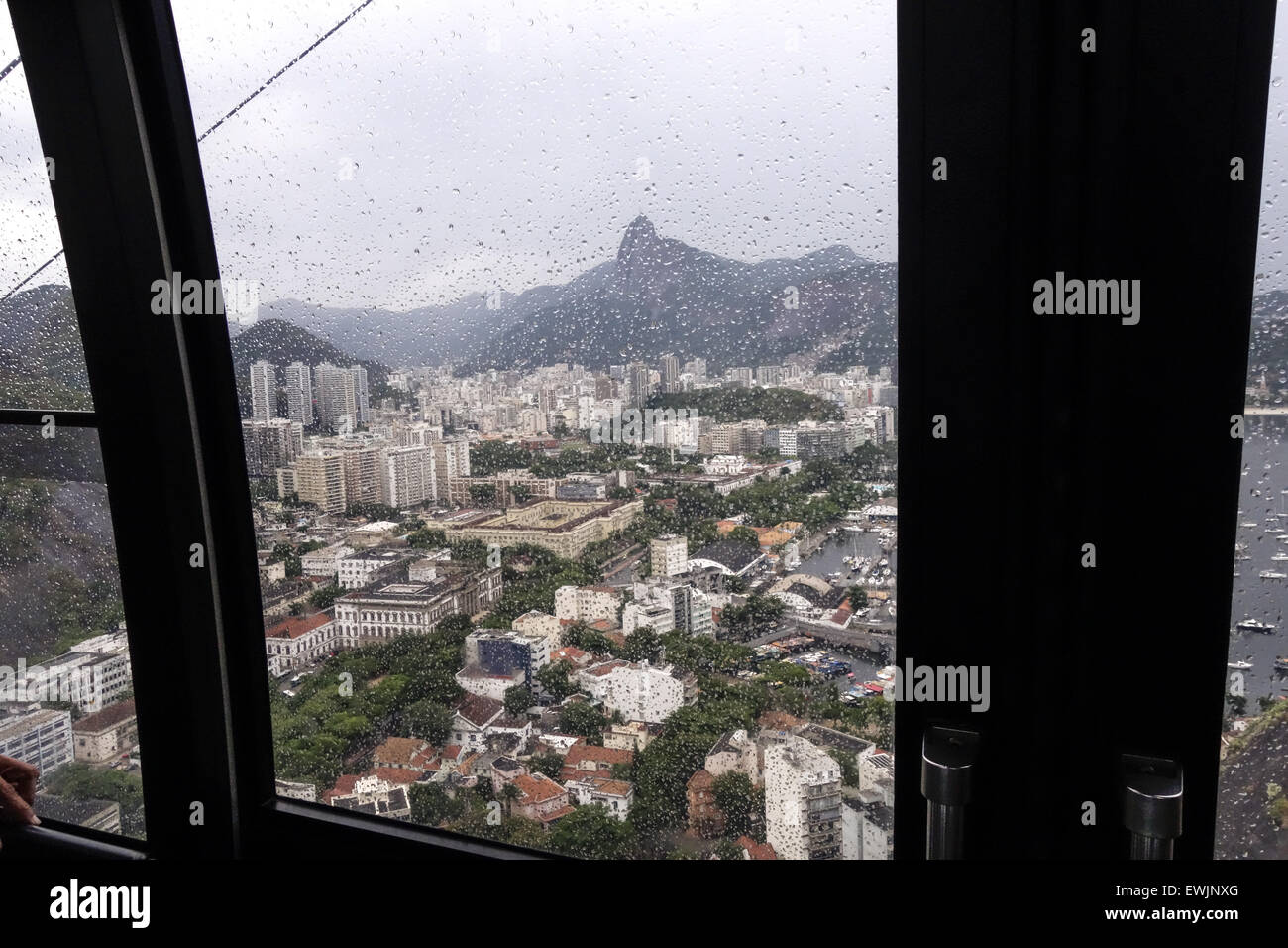 Cristo Retendor, Blick von Seilbahn zu Pao Acucar, Rio de Janeiro, Brasilien, Rio De Janeiro Stockfoto
