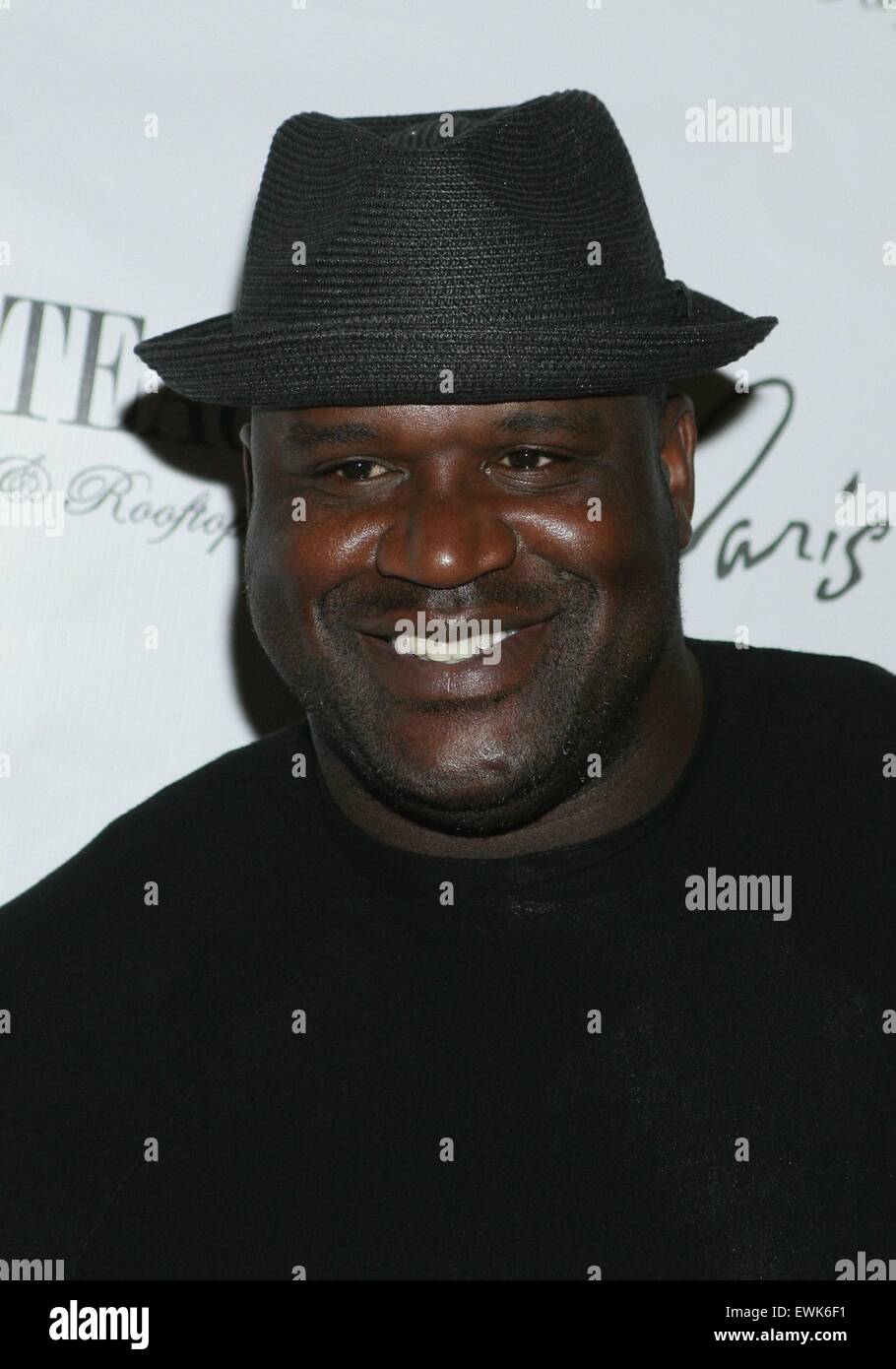 Las Vegas, NV, USA. 27. Juni 2015. Shaquille O'Neal im Ankunftsbereich für Shaquille O' Neal Renditen als DJ Diesel am Chateau Nightclub & auf dem Dach, Chateau Nightclub & auf dem Dach, Las Vegas, NV 27. Juni 2015. Bildnachweis: James Atoa/Everett Collection/Alamy Live-Nachrichten Stockfoto