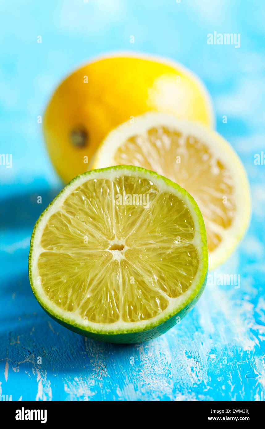 Frische Limette und Zitrone Stockfoto