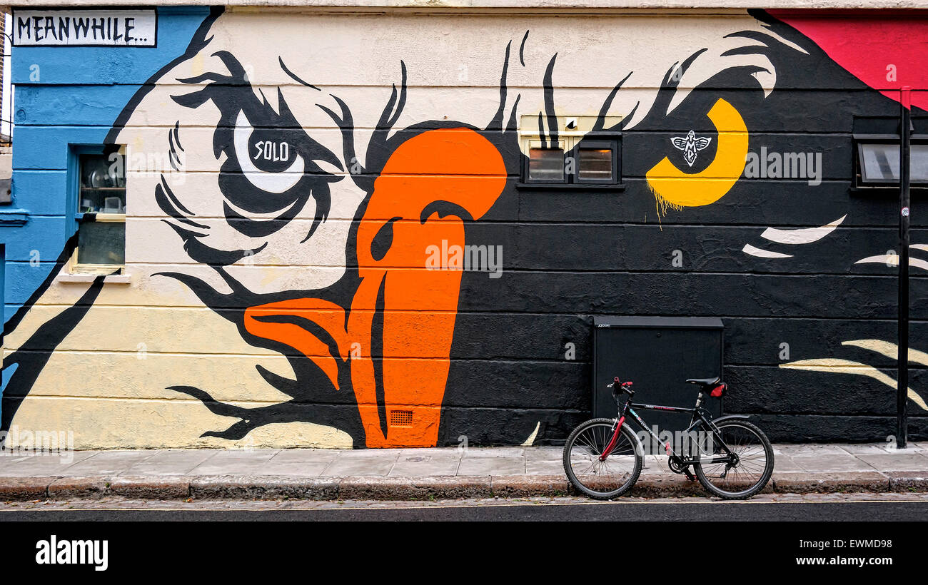 Street-Art an der Wand des alten Eagle Pub in Ivor Straße Camden Town NW1 Stockfoto