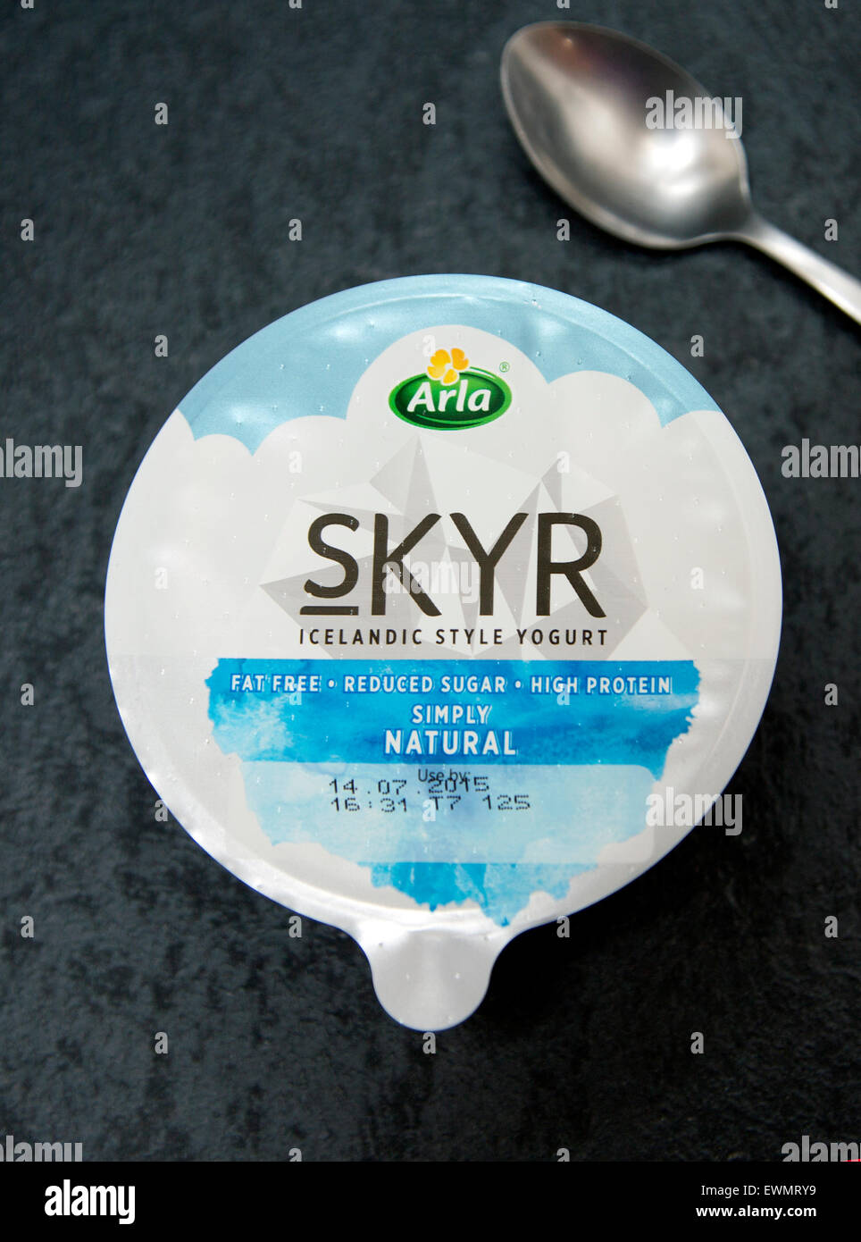 Skyr isländischer Stil fettarmer Natur Joghurt Stockfoto