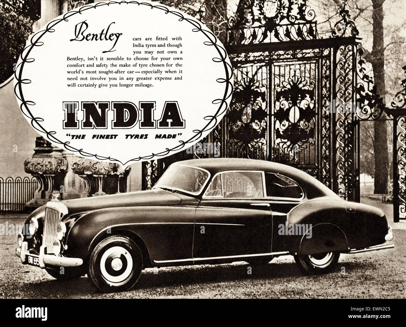 1950er Jahre Werbung ca. 1954 Magazin Anzeige für Indien Bereifung zu Bentley Auto Stockfoto