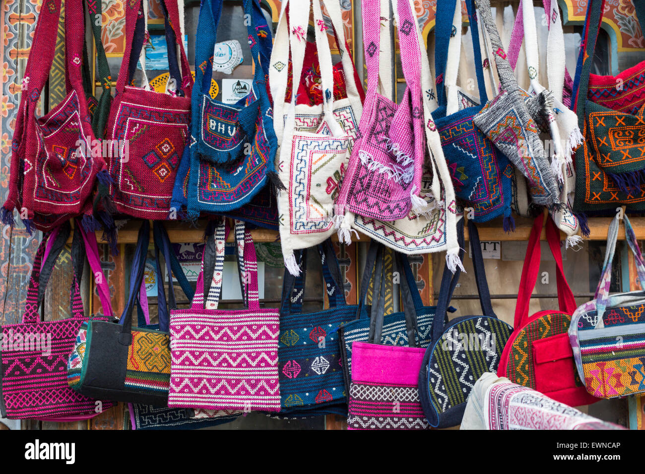 Handgefertigte Taschen, Yathra, Bumthang, Bhutan Stockfoto