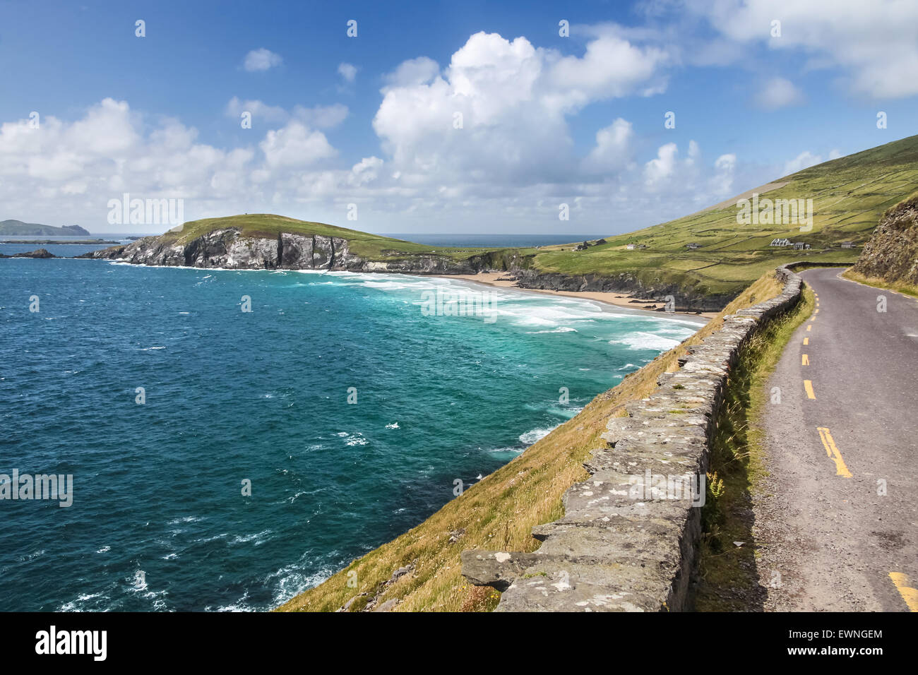 Küstenstraße am Slea Head Drive, Iveragh-Halbinsel, County Kerry, Irland Stockfoto