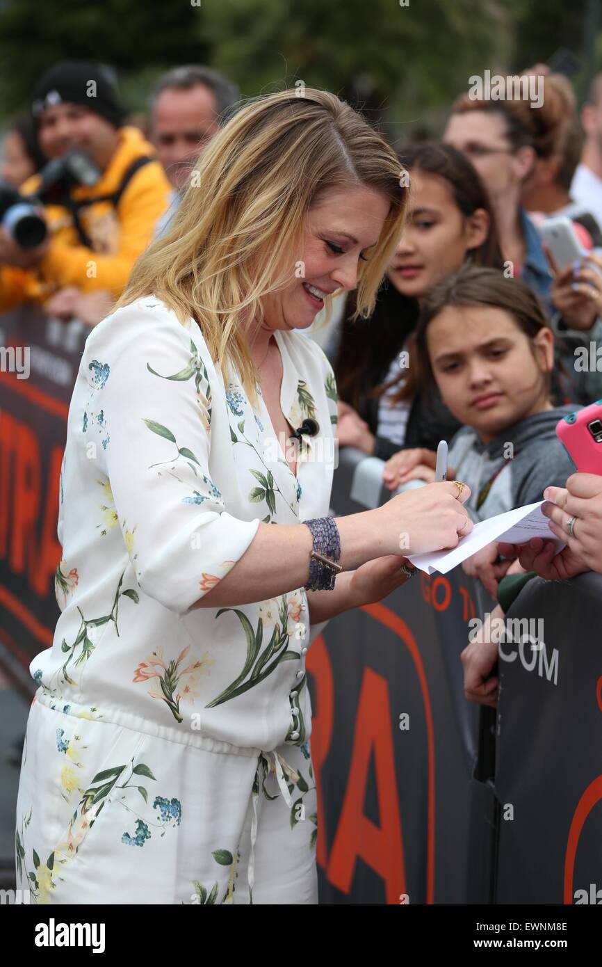 Melissa Joan Hart erscheint auf Extra mit: Melissa Joan Hart wo: Los Angeles, California, Vereinigte Staaten von Amerika bei: 23. April 2015 Stockfoto