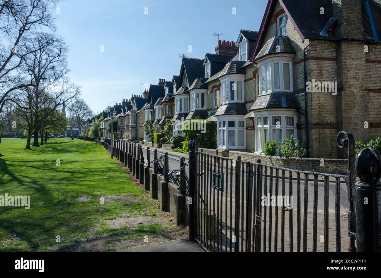 Reihenhäuser am Park Parade, Cambridge, UK Stockfoto