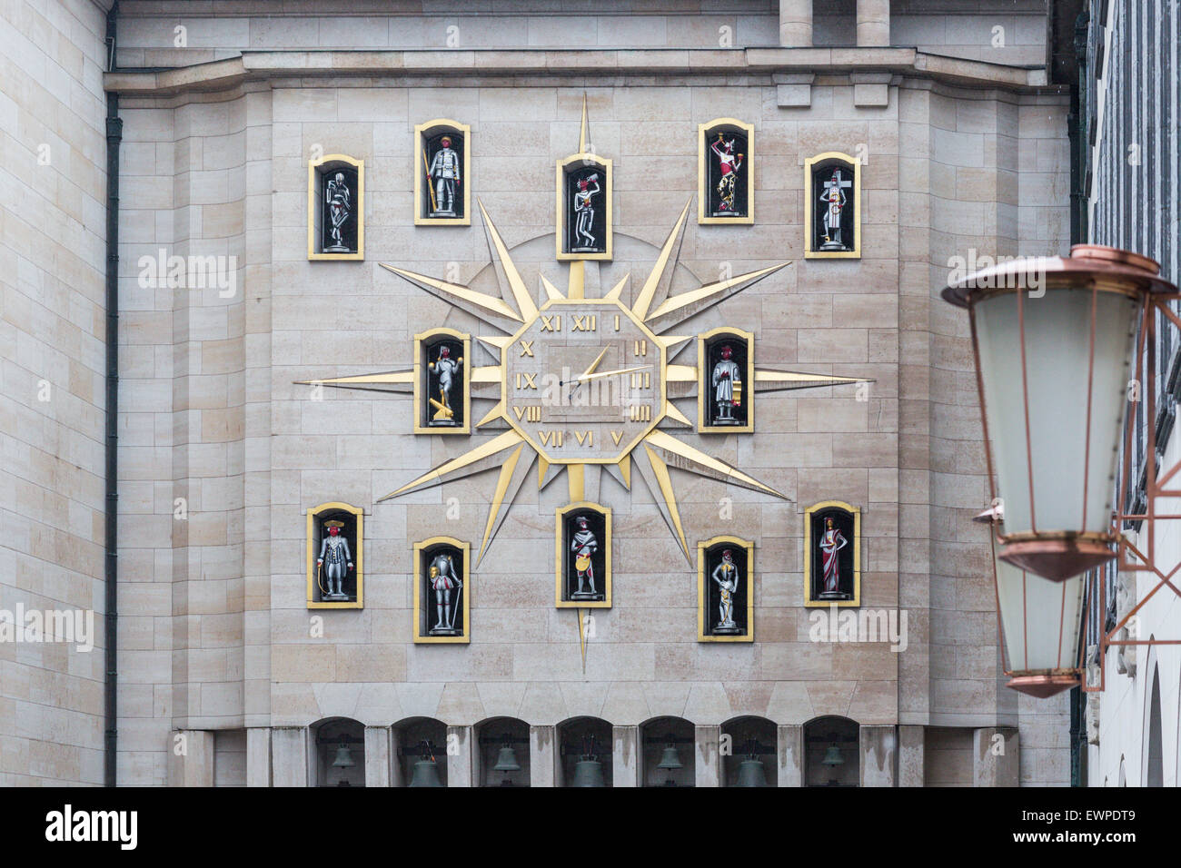 Mont des Arts-Uhr, Brüssel, Belgien Stockfoto