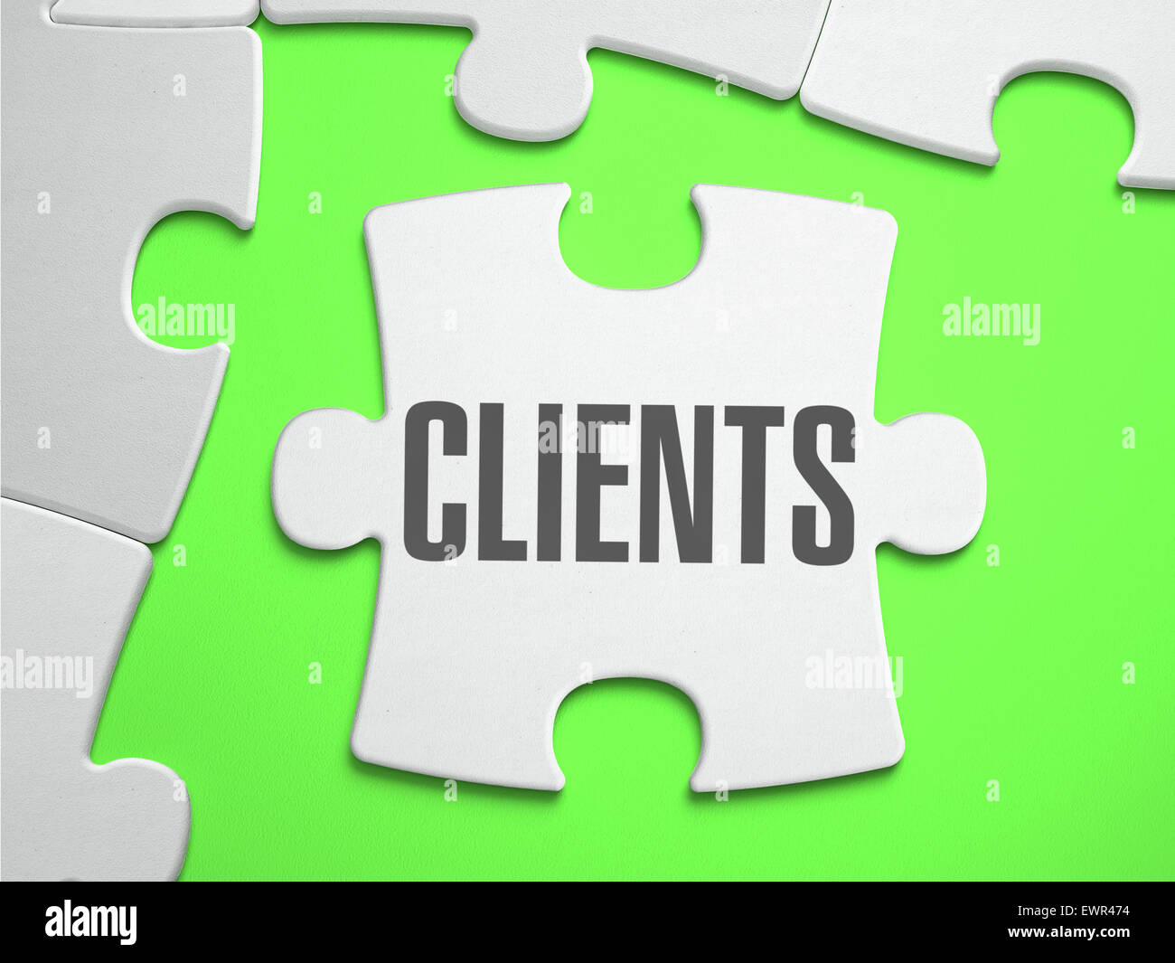 Kunden - Puzzle mit fehlenden Teile. Hellen grünen Hintergrund. Close-up. 3D Illustration. Stockfoto