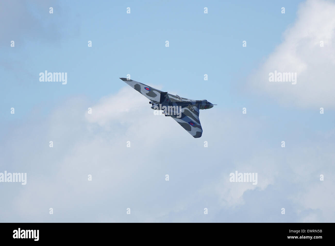 Avro Vulcan XH558 fliegen während ihrer Anzeige die verbleibenden V begrüßen zwingen Flugzeug. Stockfoto