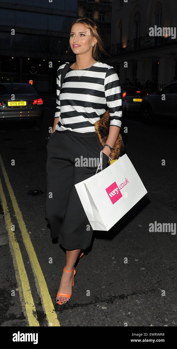 Very.Co.UK VIP-Sommerfest am Haymarket Hotel mit: Ferne McCann wo: London, Vereinigtes Königreich bei: 29. April 2015 Stockfoto