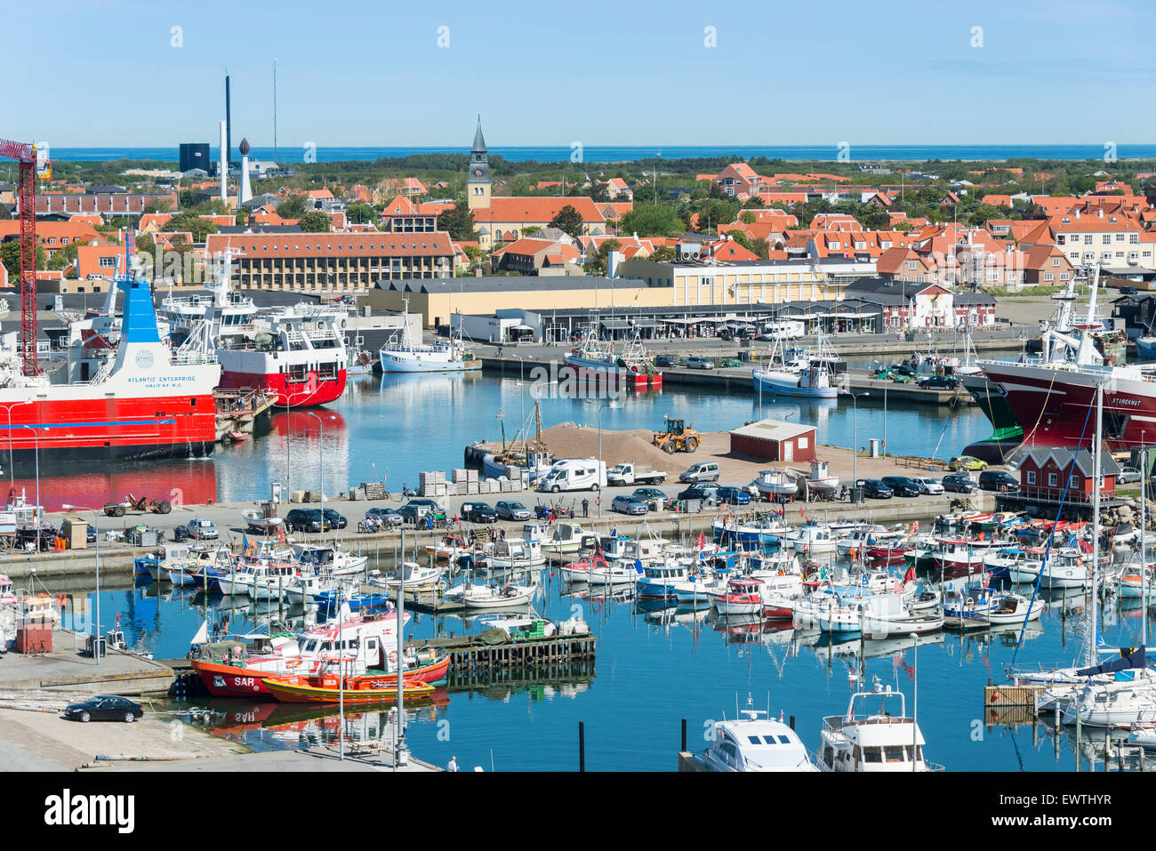 Hafen Marina und Stadt anzeigen, Hafen von Skagen, Skagen, Region Nord-Jütland, Dänemark Stockfoto