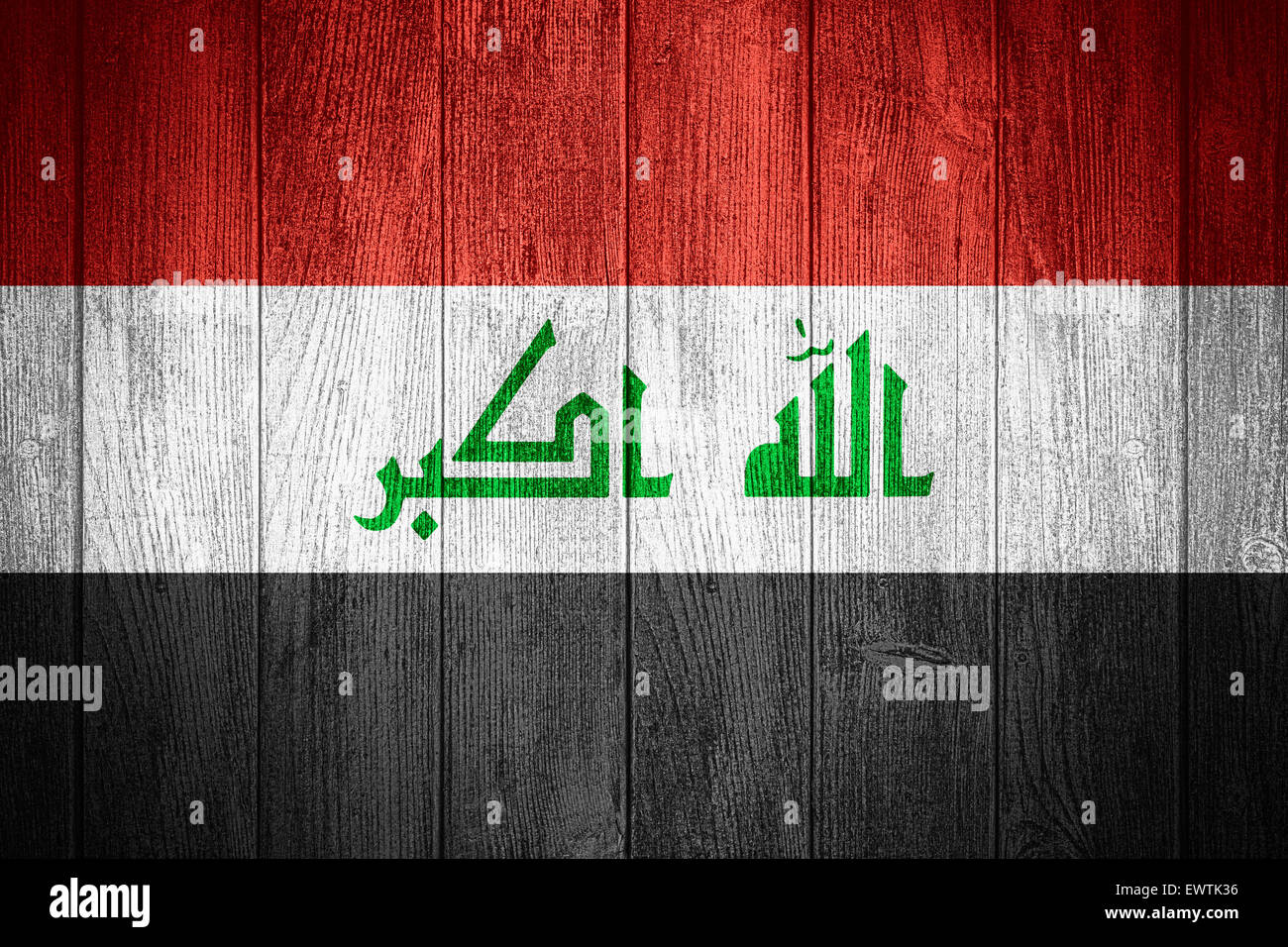 Irak-Flagge oder irakischen Banner auf Holzbrettern Hintergrund Stockfoto