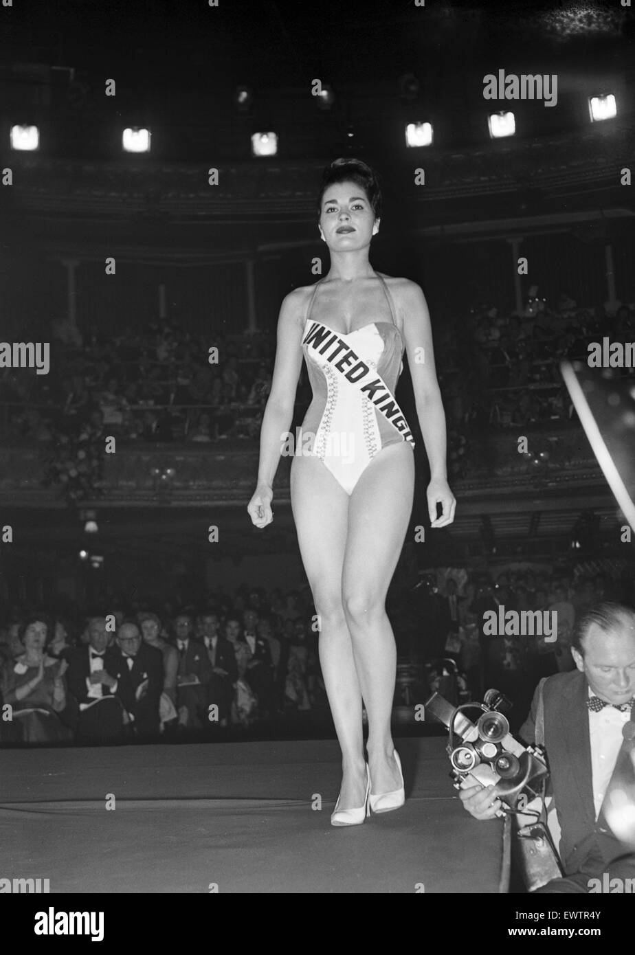 1958 Miss World Beauty Kandidat, Lyceum Ballroom, London, 13. Oktober 1958. Miss Großbritannien: Eileen Sheridan. Stockfoto