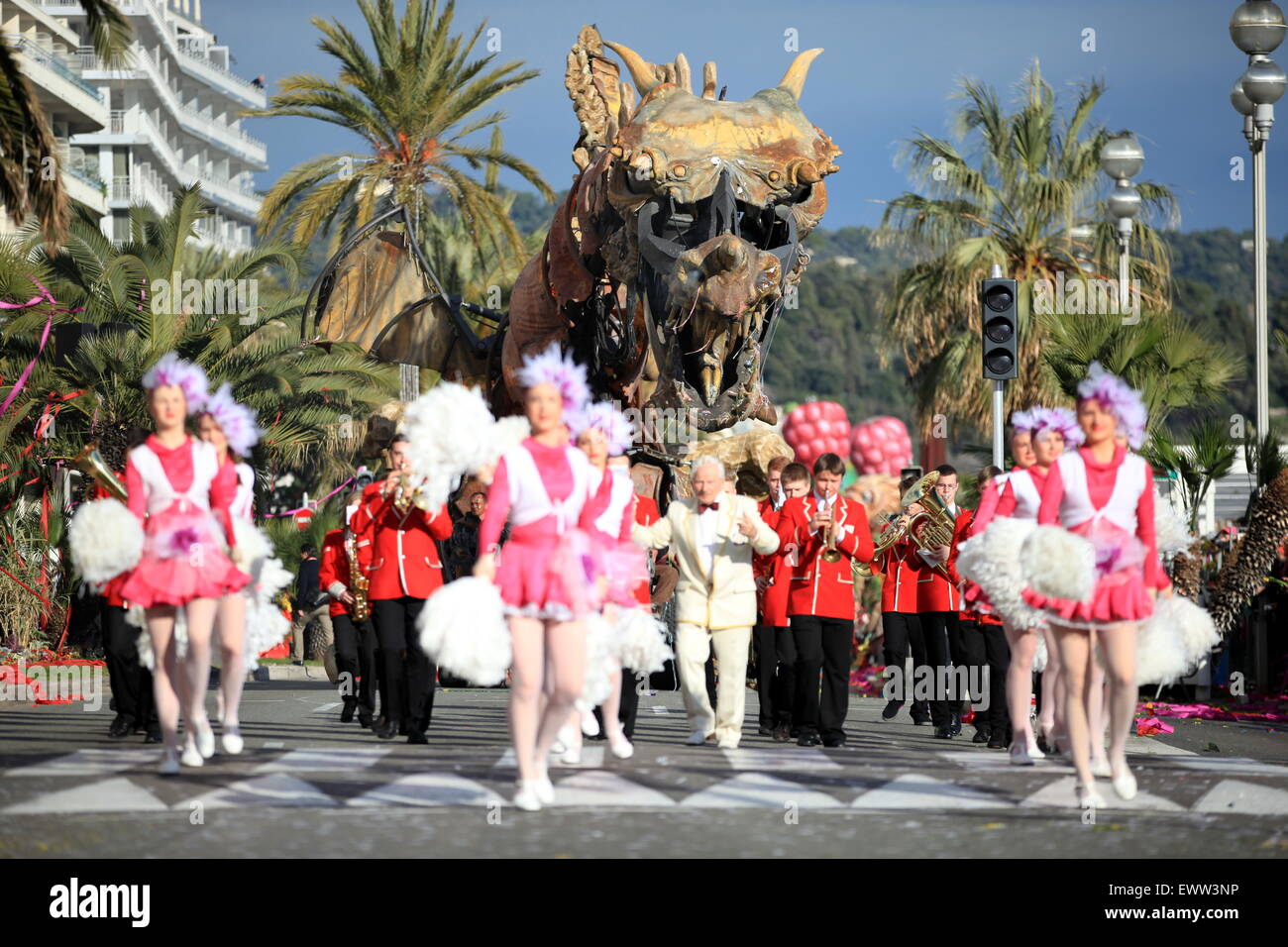 Die Blumenschlacht Bataille des Fleurs, auf der Promenade des Anglais in Nizza Stadt, Frankreich Stockfoto