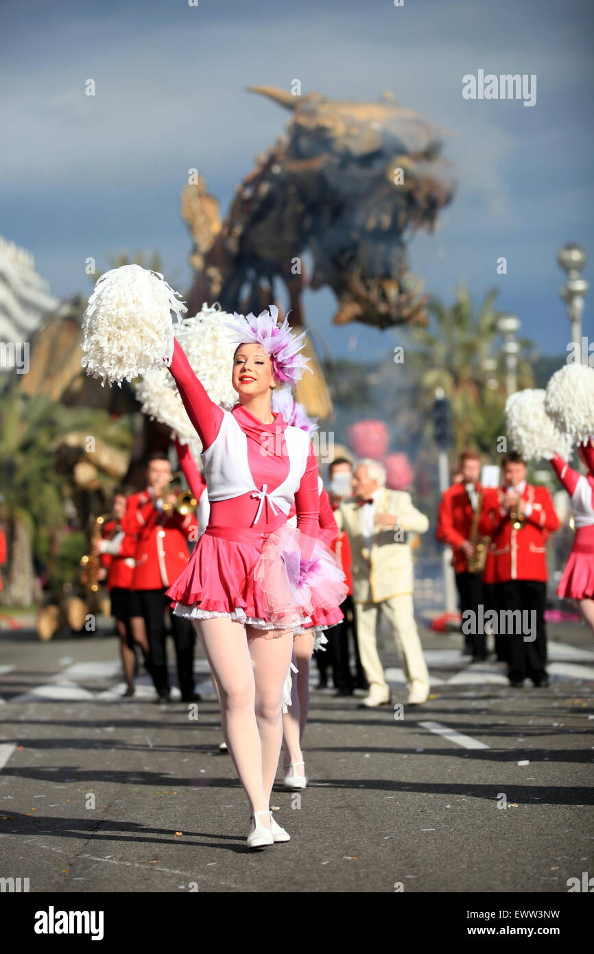Die Blumenschlacht Bataille des Fleurs, auf der Promenade des Anglais in Nizza Stadt, Frankreich Stockfoto