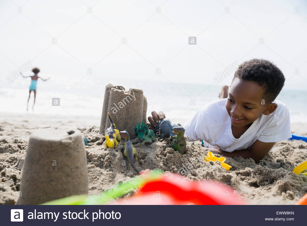10-in-1 Strandspielzeug Set – Sandeimer, Schaufel, Rechen, Filter, Burgformen, Für Kinder