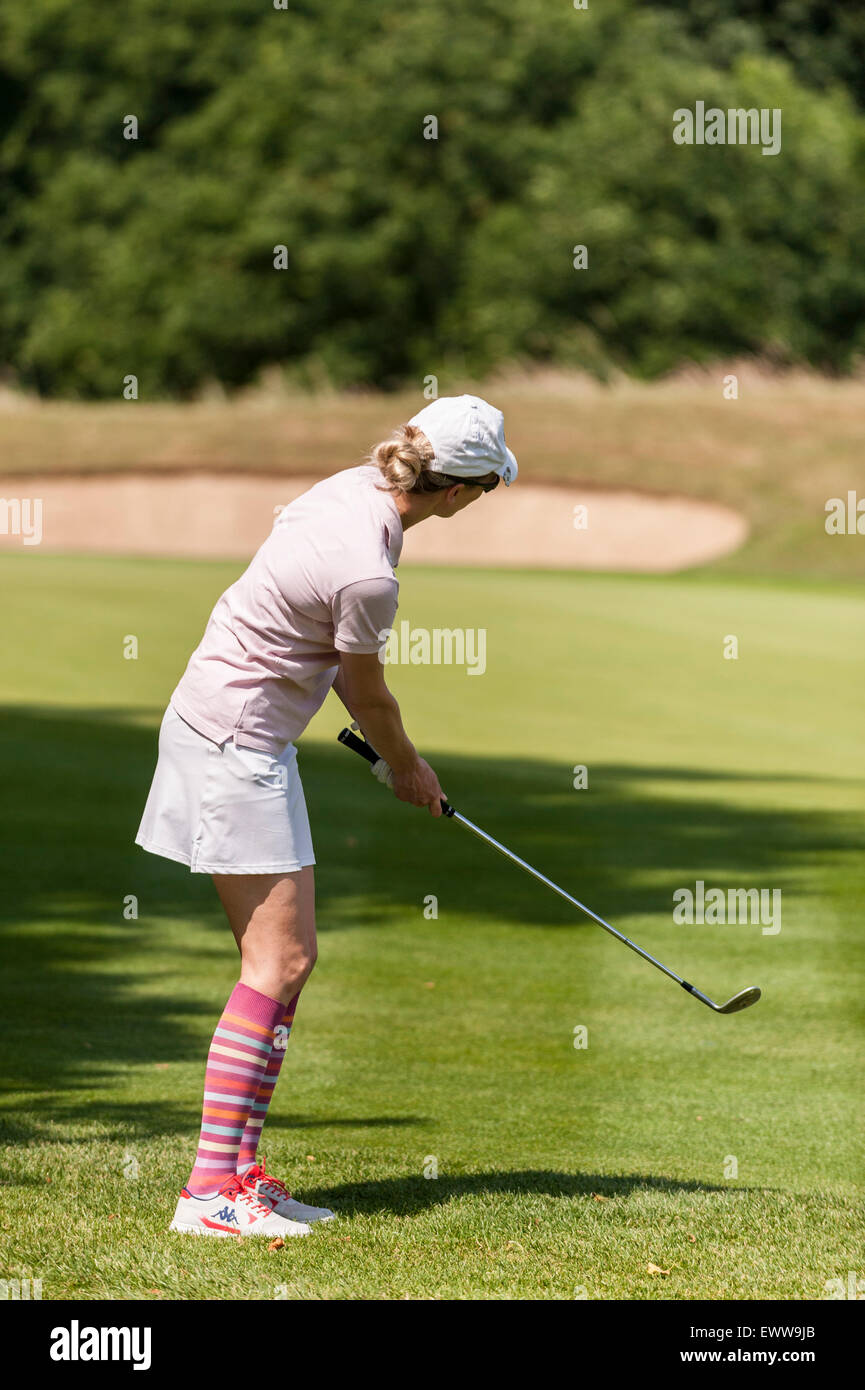 London, UK. 1. Juli 2015. Diana Luna (Italien) während der pro-am-Tag für die ISPS HANDA Ladies European Masters auf dem Golfplatz in Buckinghamshire.  Die Hauptveranstaltung findet 2 bis 5 Juli. Bildnachweis: Stephen Chung / Alamy Live News Stockfoto
