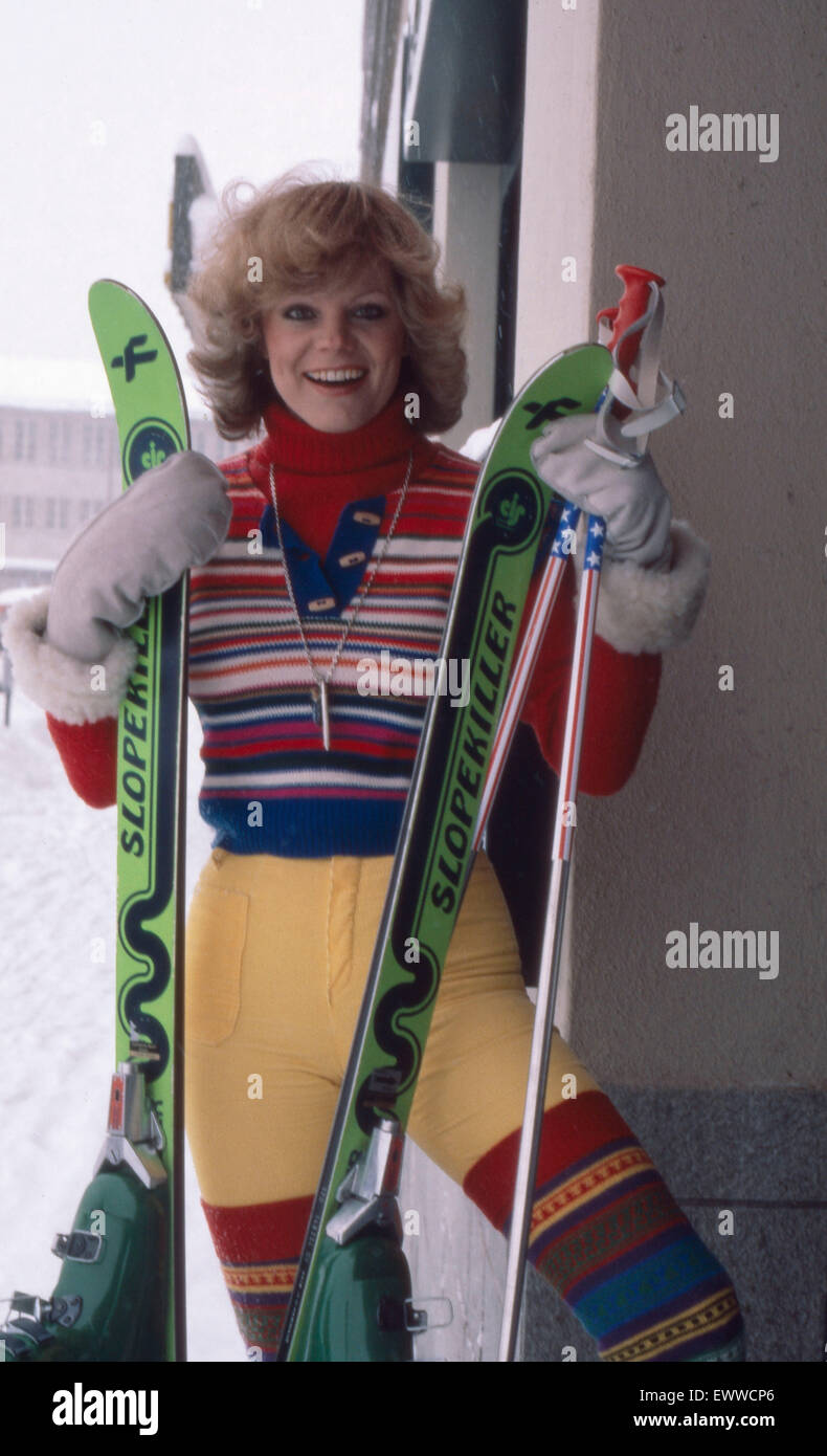Deutsche Fictitious character Christiane Rücker im Skirulaub in Arosa ...