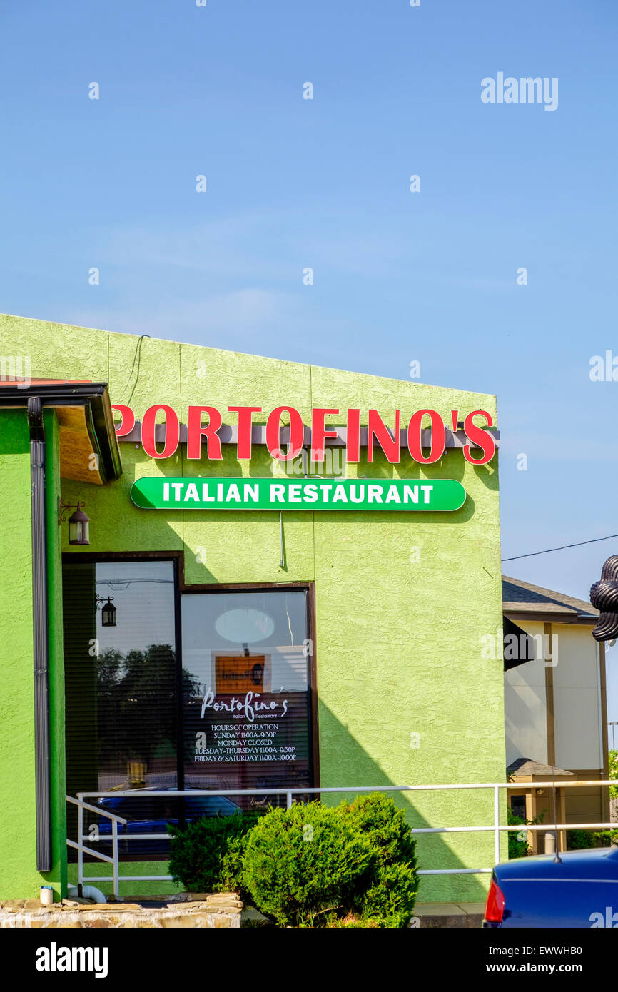 Das Exterieur des Portofino des italienischen Restaurante in Oklahoma City, Oklahoma, USA. Stockfoto