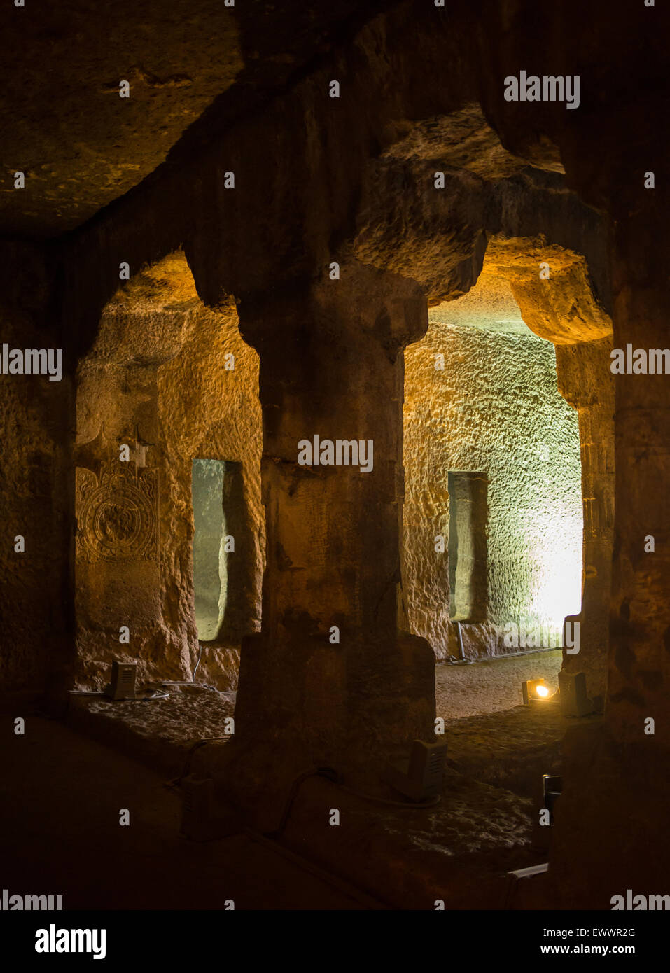 Vergessene unterirdischen Tempel Stockfoto
