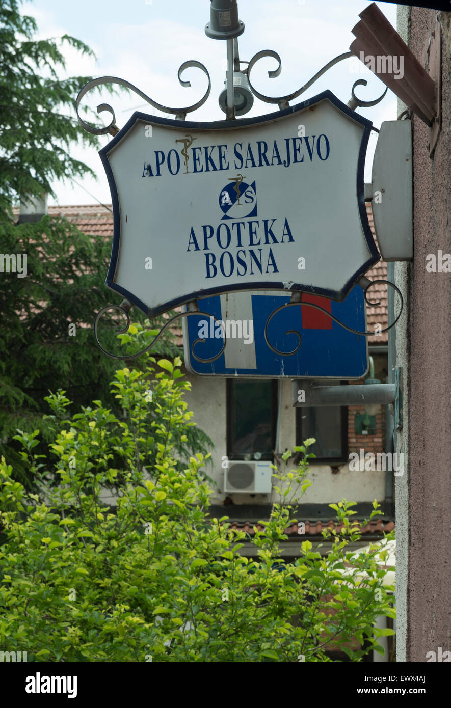 alte Apotheke-Zeichen in Sarajevo Stockfoto
