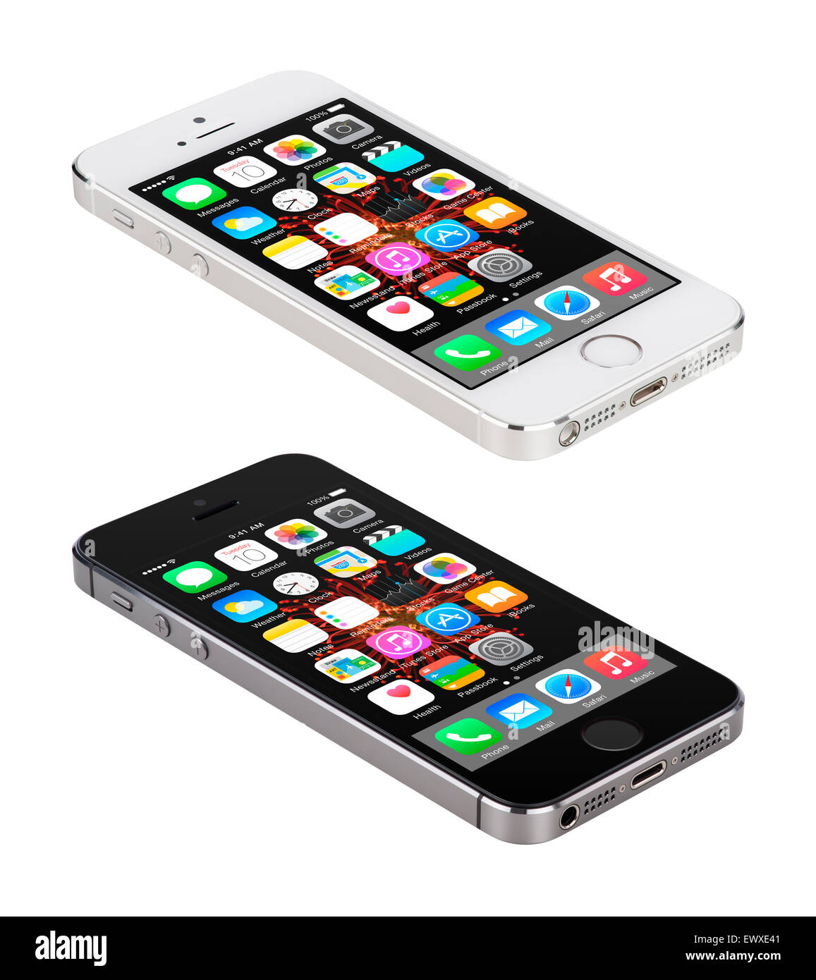 Varna, Bulgarien - 8. Dezember 2013: Apple Space Grau und Silber iPhone 5 s Anzeige 8 mobilen Betriebssystem iOS Stockfoto