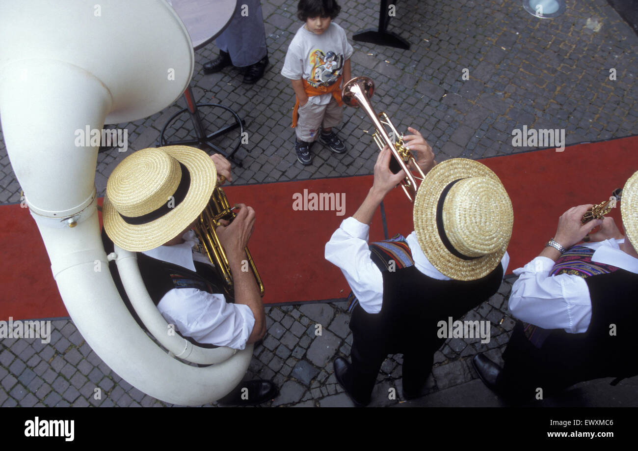 DEU, Deutschland, Aachen, jazz Musiker vor dem Rathaus.  DEU, Deutschland, Aachen, Jazzmusiker Vor Dem Rathaus. Stockfoto