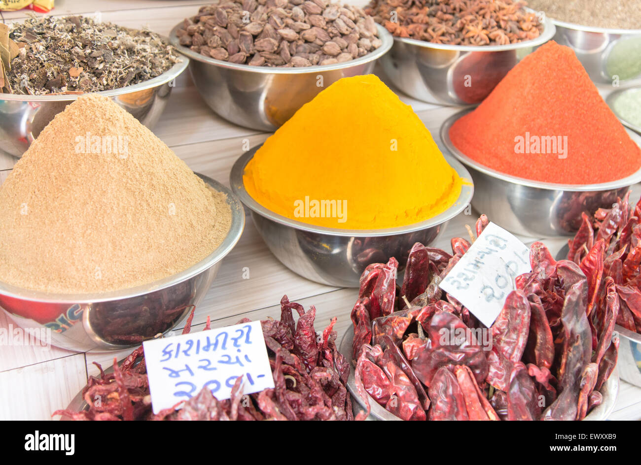 Gewürzmarkt in Ahmedabad, Indien. Indischen lifestyle Stockfoto