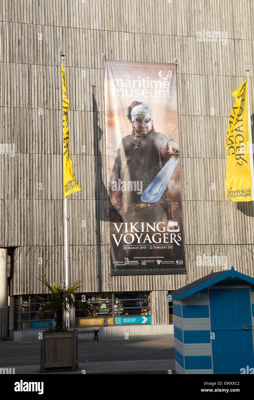 Anzeige für Viking Voyager Ausstellung im National Maritime Museum Falmouth, Cornwall, England, UK Stockfoto